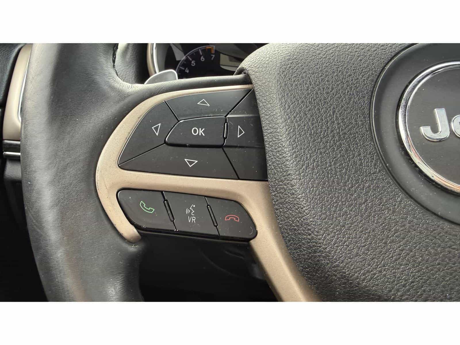 2014 Jeep Grand Cherokee Limited - Image 18