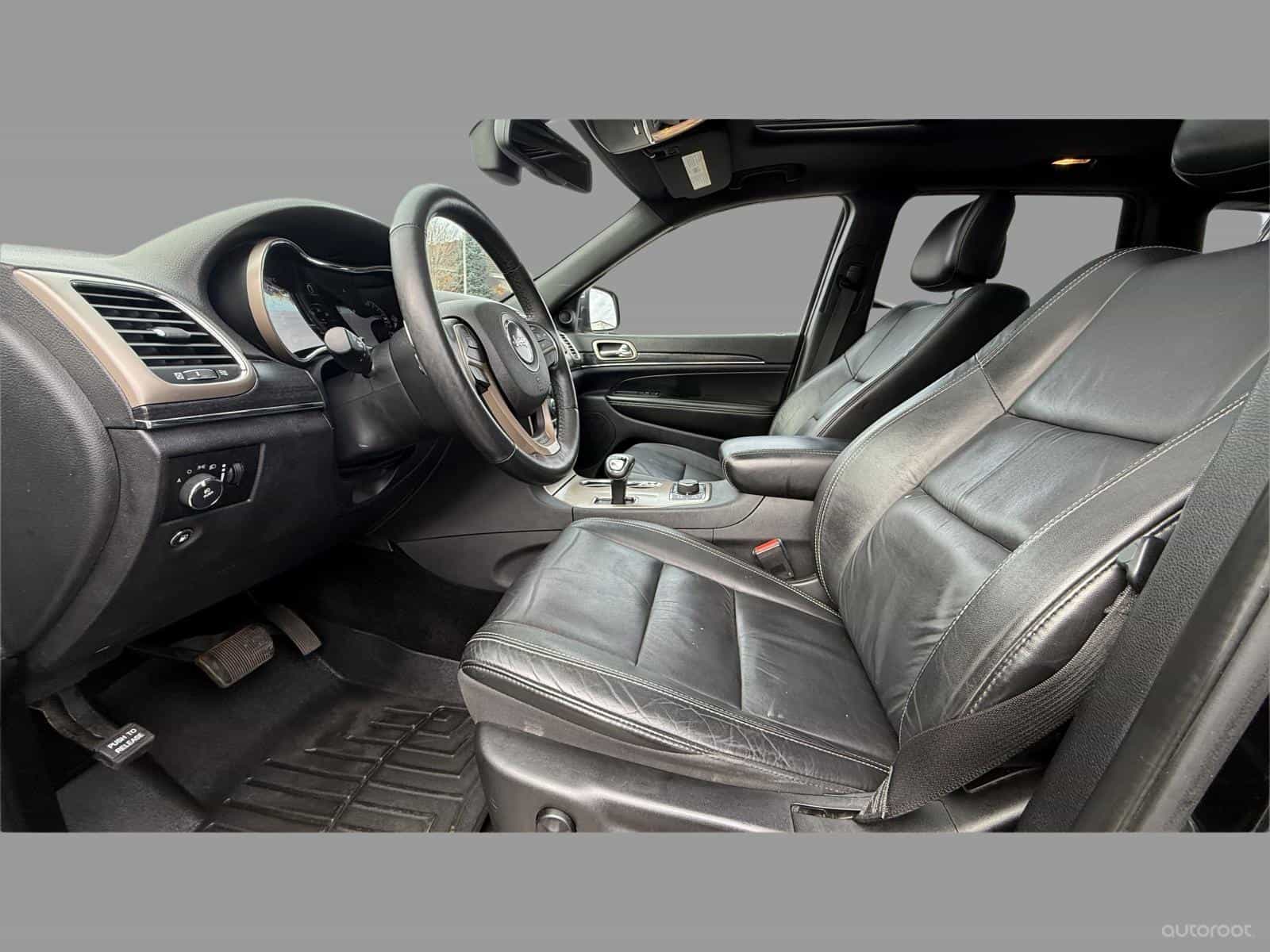 2014 Jeep Grand Cherokee Limited - Image 12