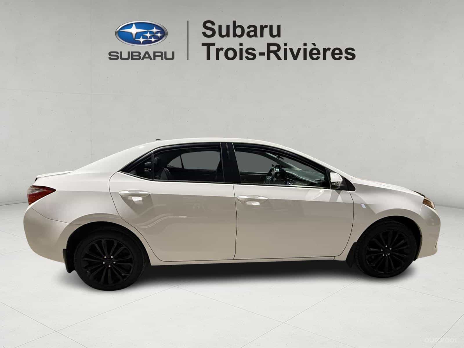 2015 Toyota Corolla S - Image 9