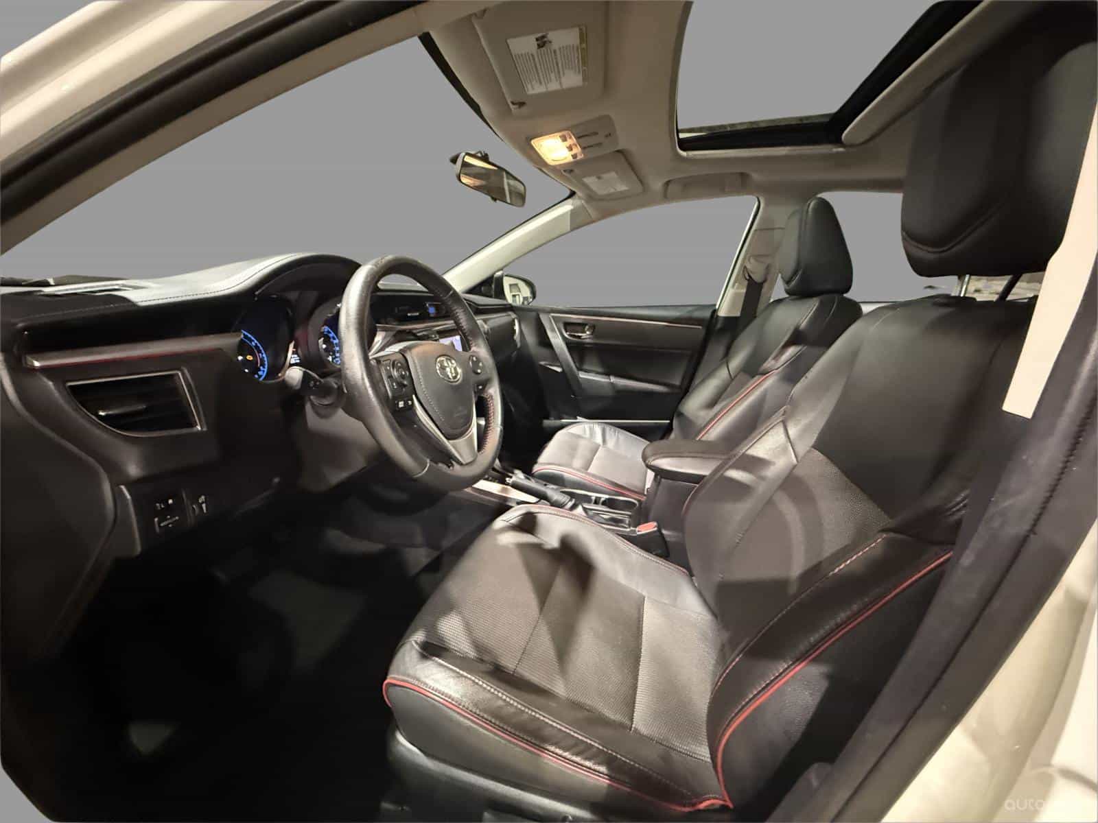 2015 Toyota Corolla S - Image 11