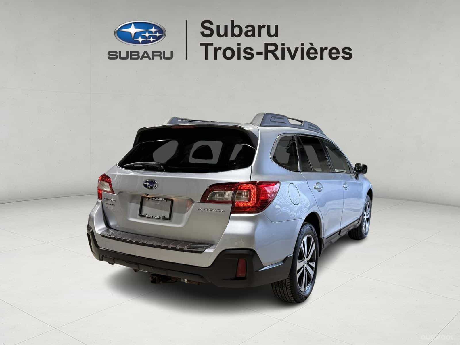 2019 Subaru Outback 2.5i Limited - Image 8