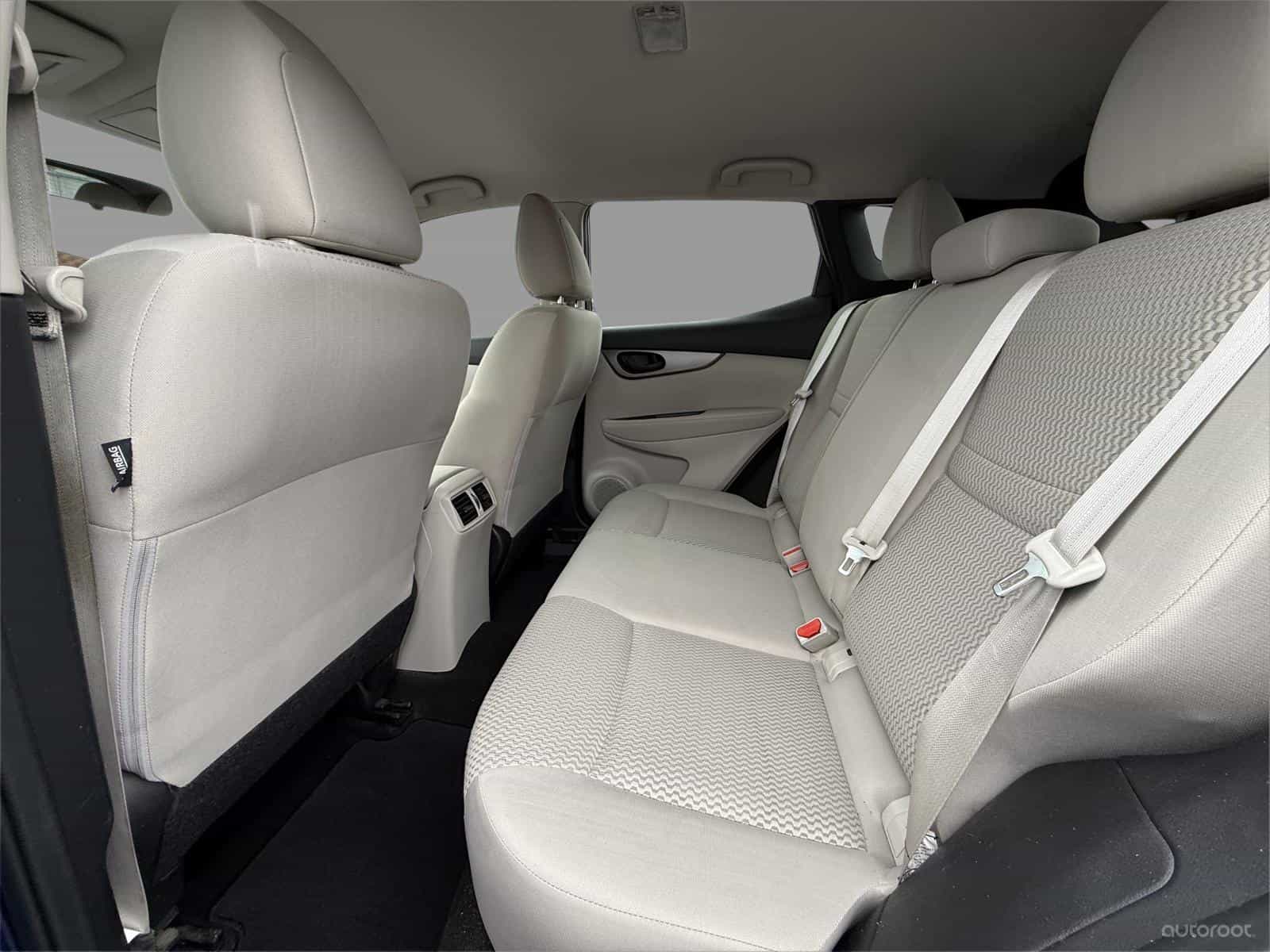 2019 Nissan Qashqai S - Image 22