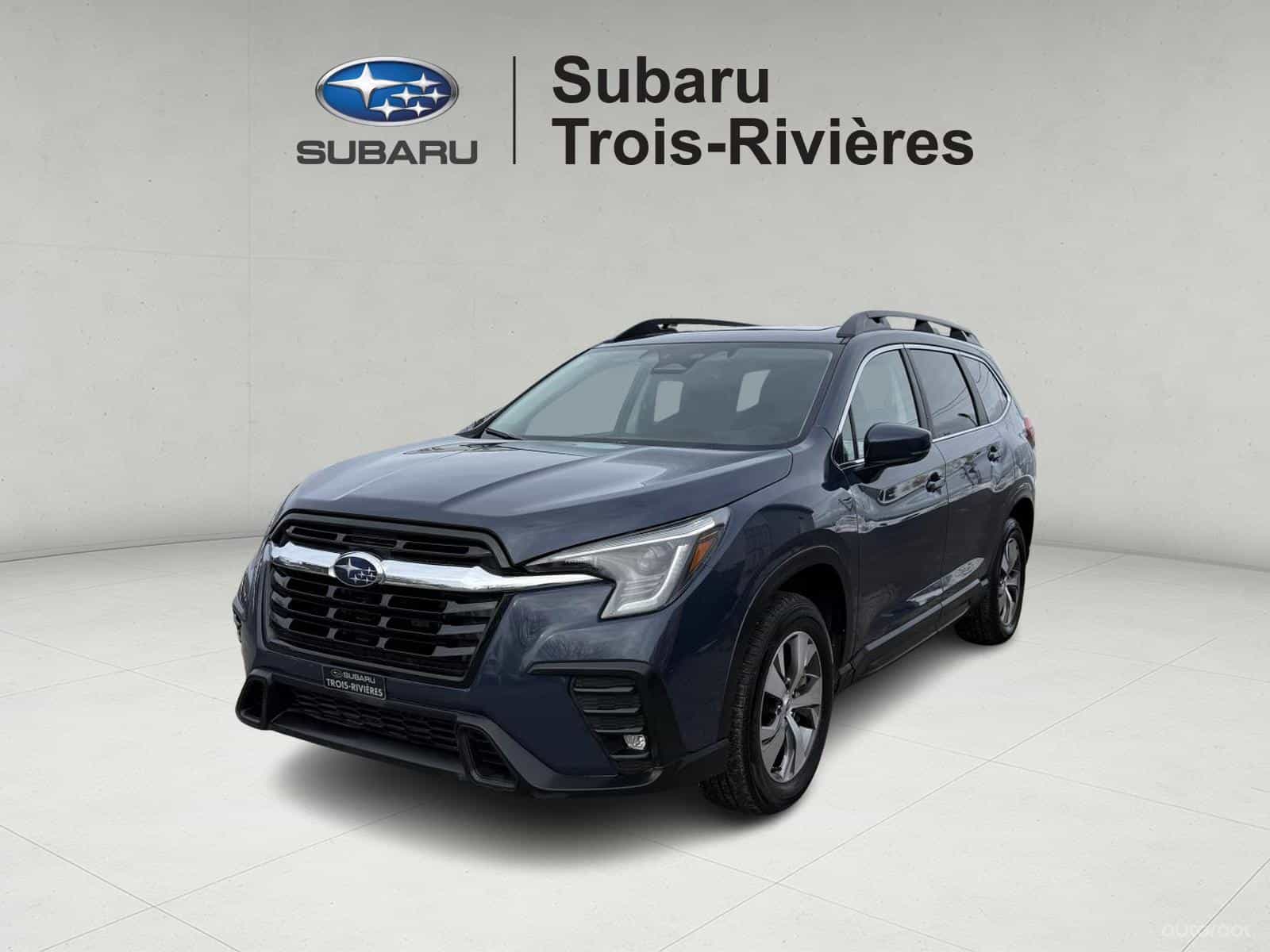 2024 Subaru Ascent Touring w/Capt Ch - Image 1