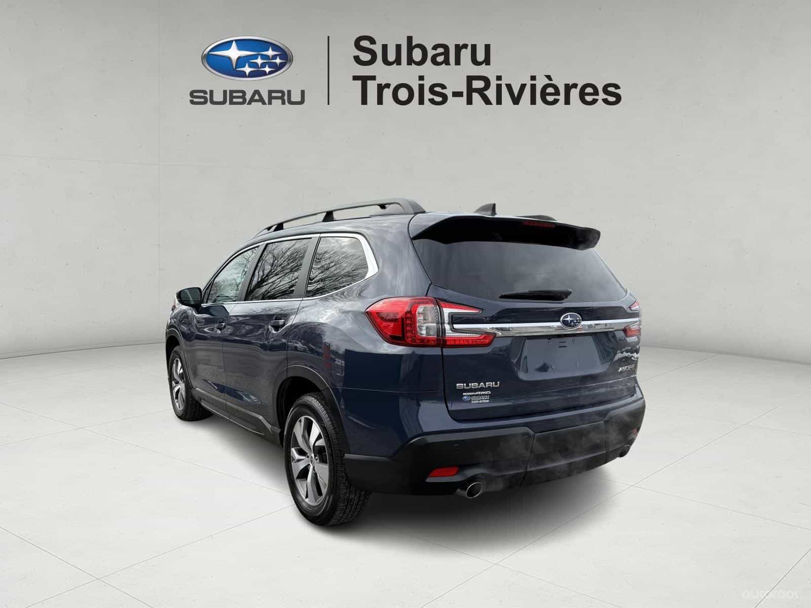 2024 Subaru Ascent Touring w/Capt Ch - Image 4