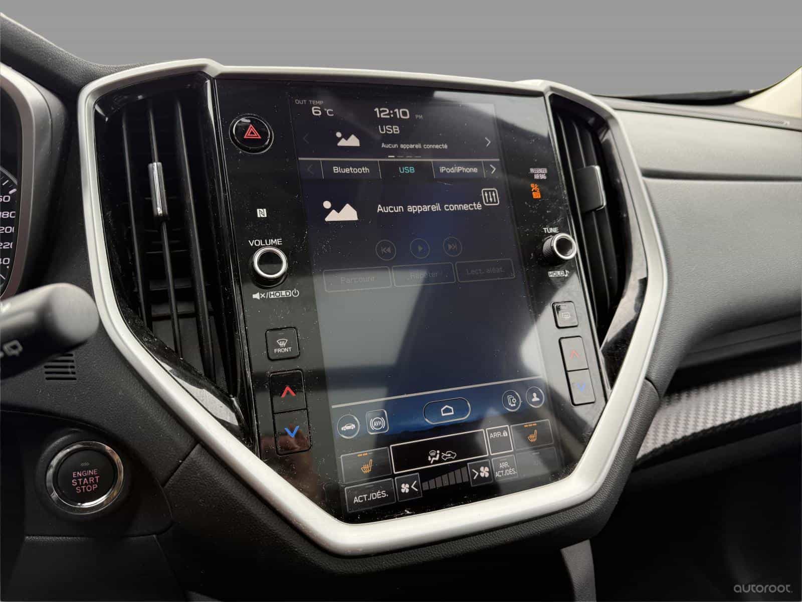 2024 Subaru Ascent Touring w/Capt Ch - Image 19