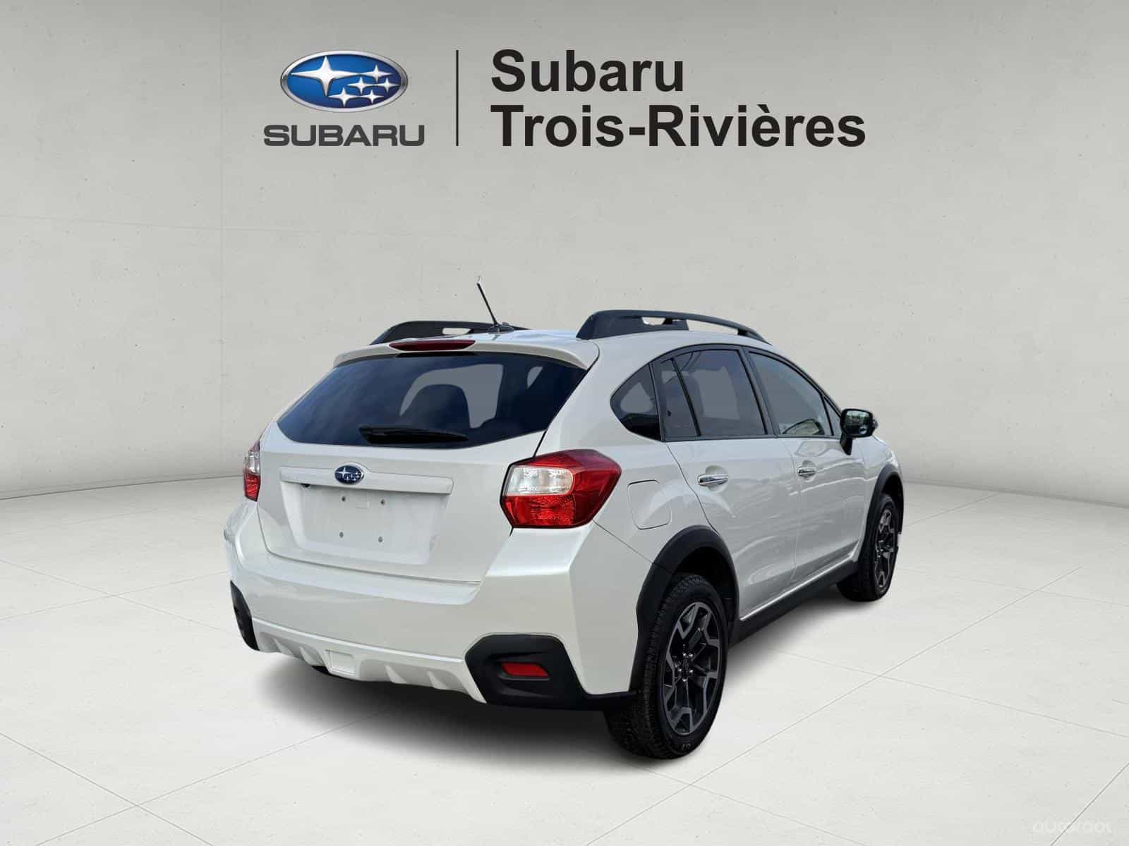 2017 Subaru Crosstrek Limited w/Tech Pkg - Image 8