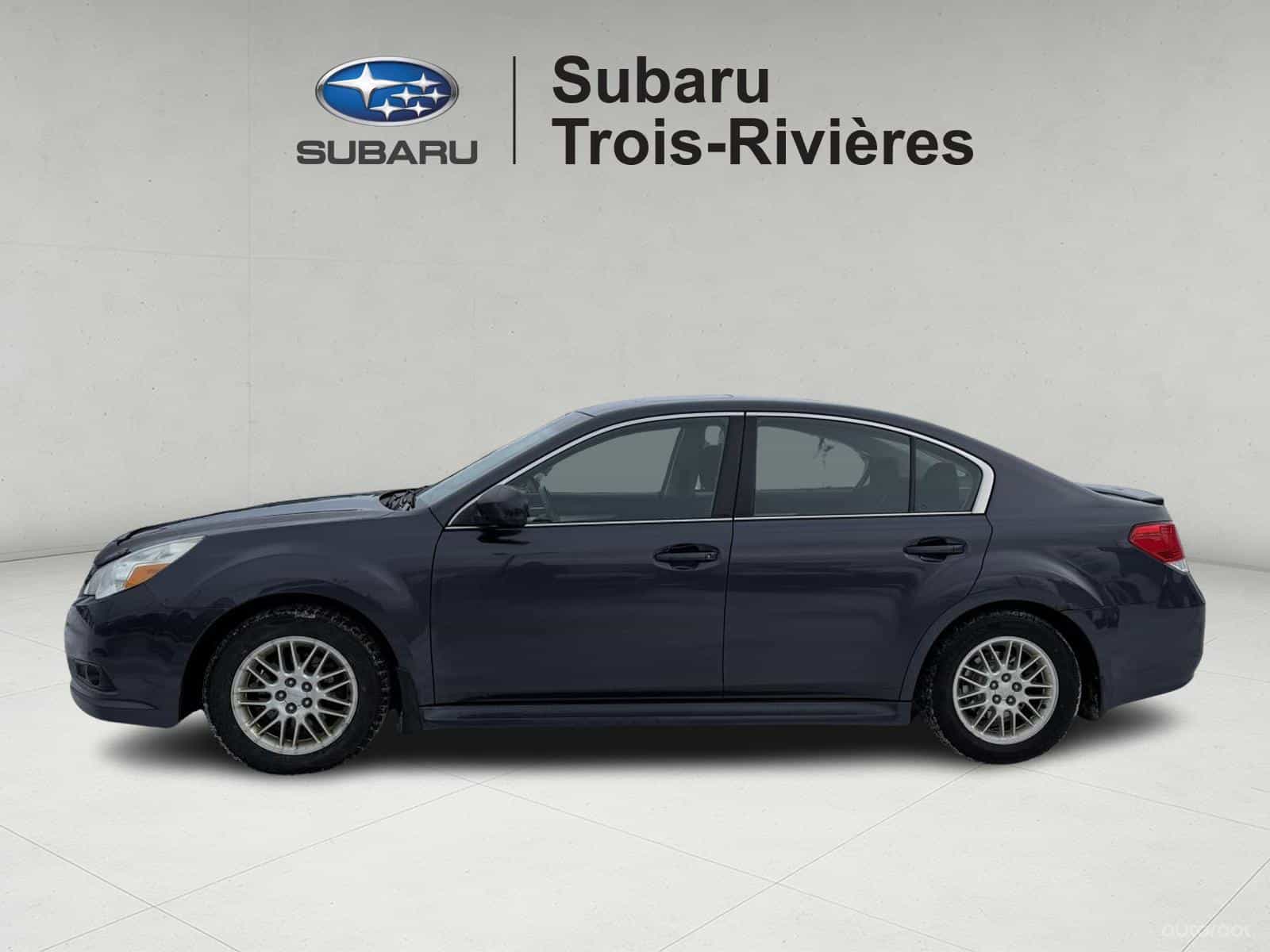 2012 Subaru Legacy 2.5i Touring - Image 3