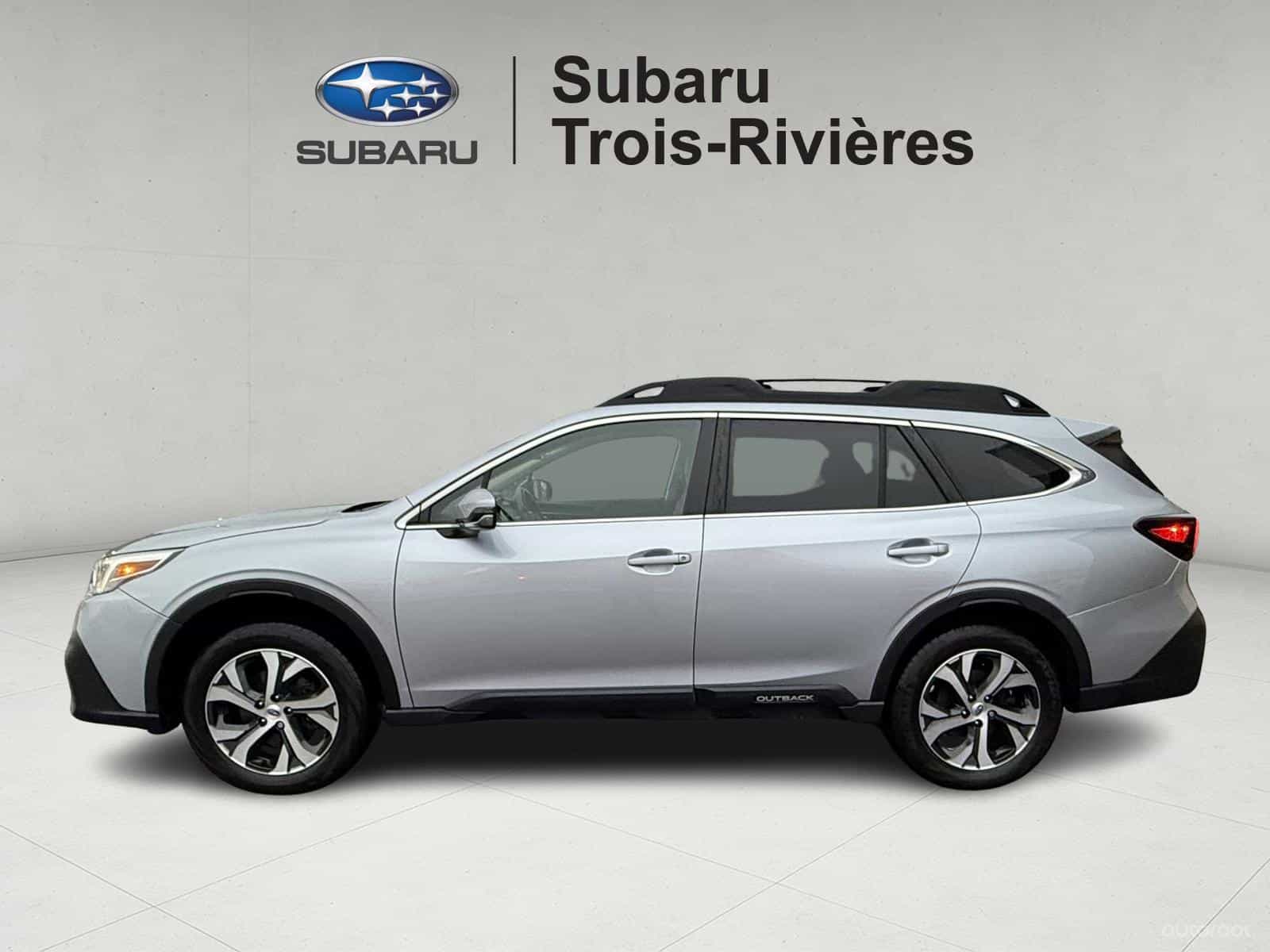 2022 Subaru Outback Limited XT - Image 3
