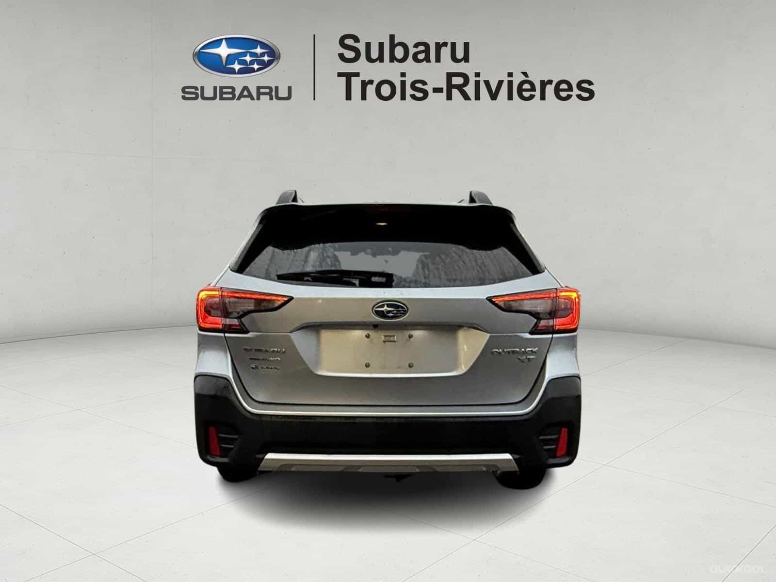 2022 Subaru Outback Limited XT - Image 5