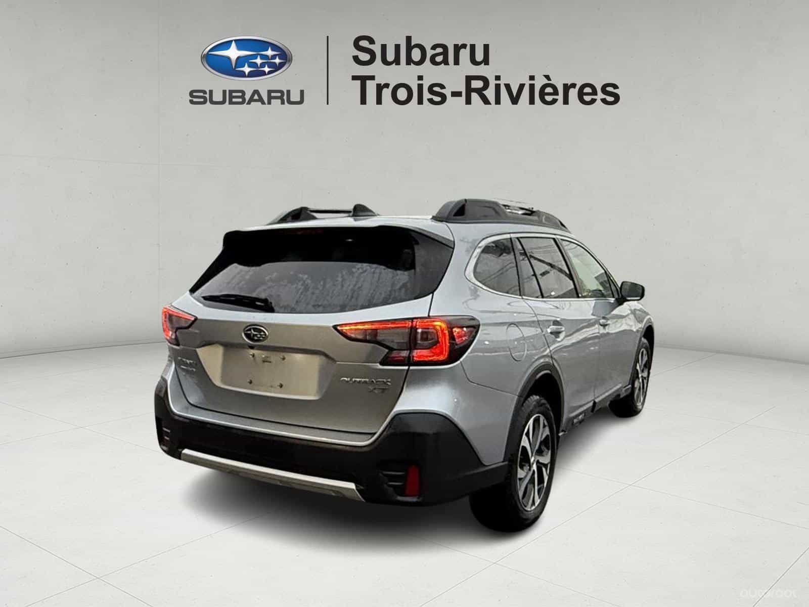 2022 Subaru Outback Limited XT - Image 6