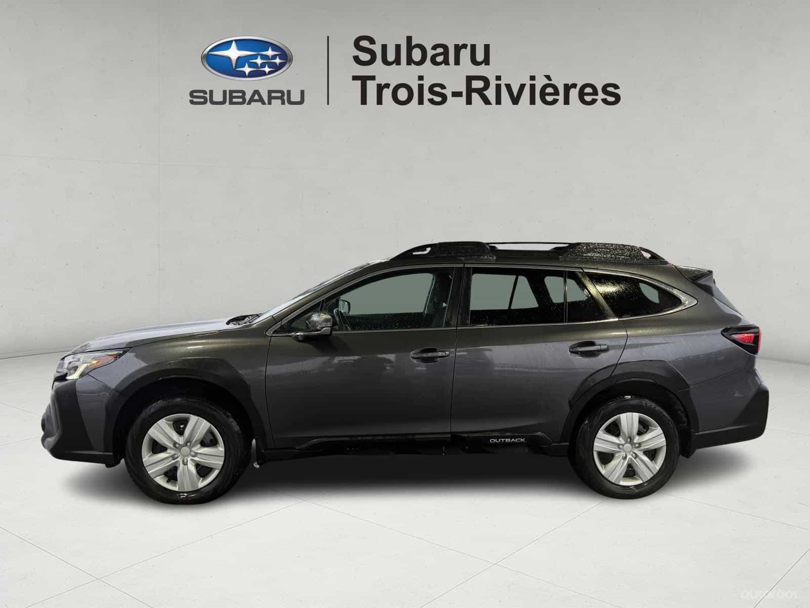 2023 Subaru Outback Convenience - Image 3