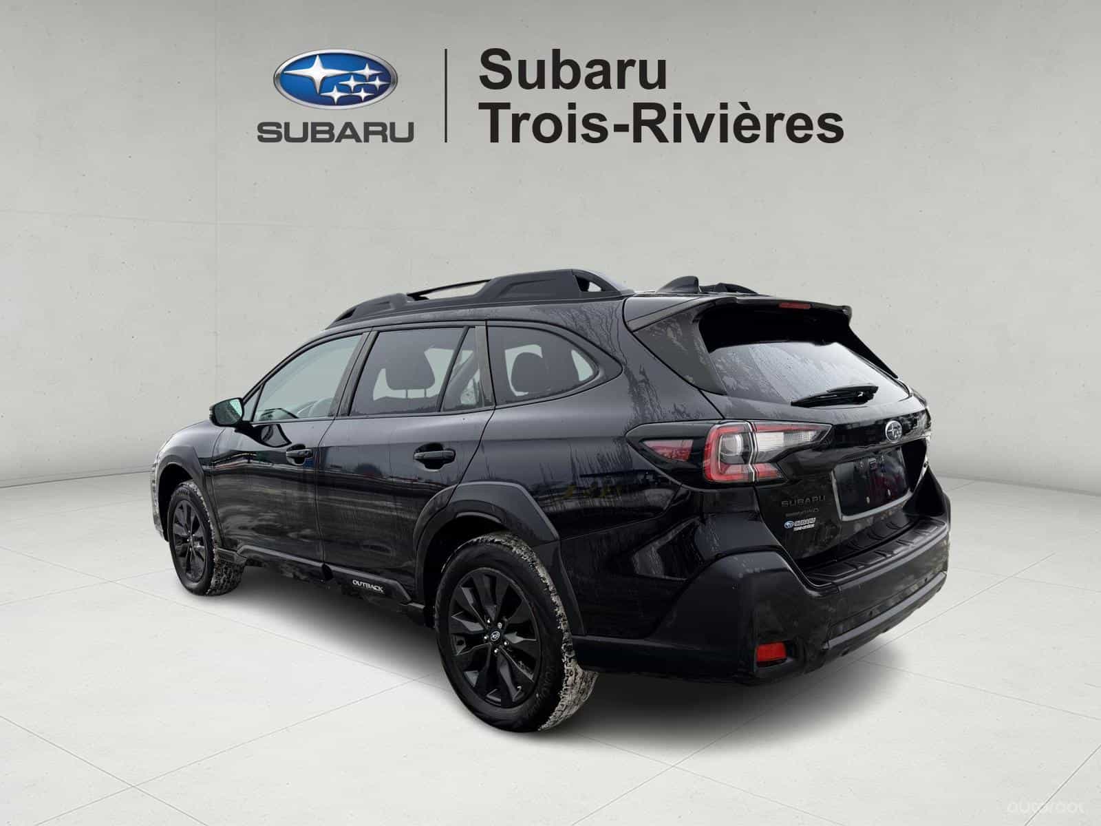 2023 Subaru Outback Onyx - Image 5