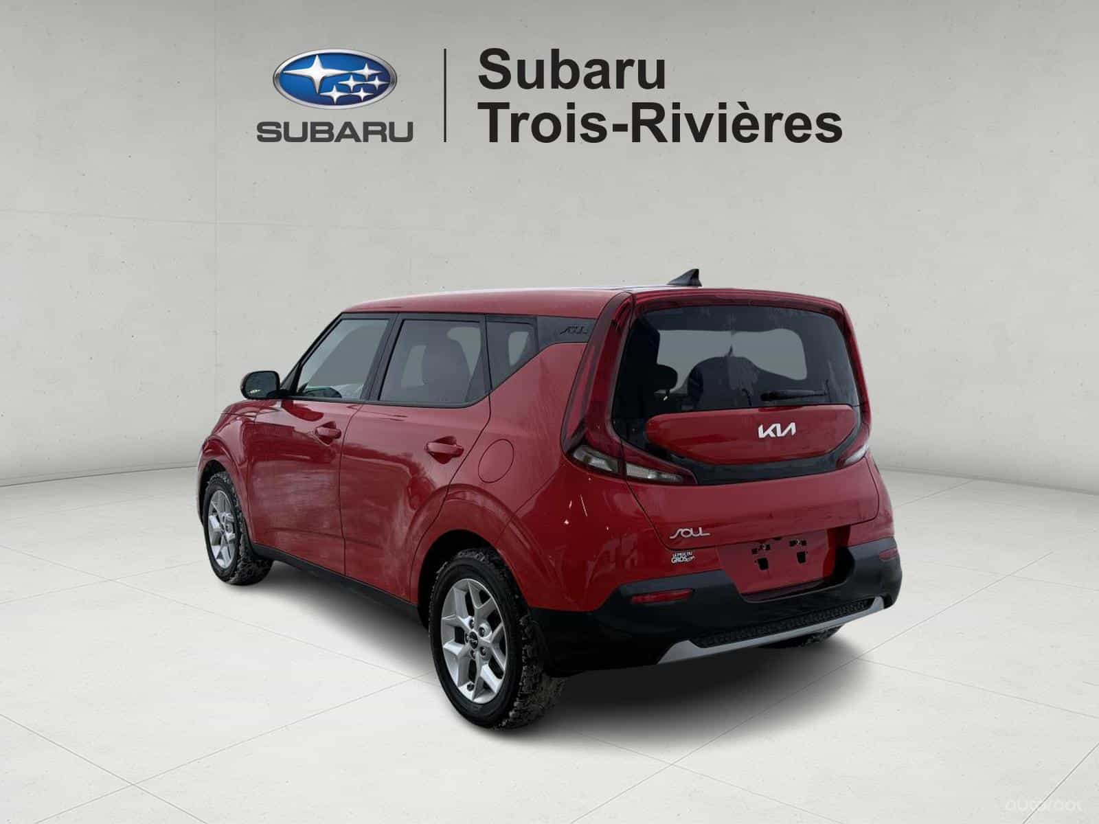 2022 Kia Soul EX - Image 4