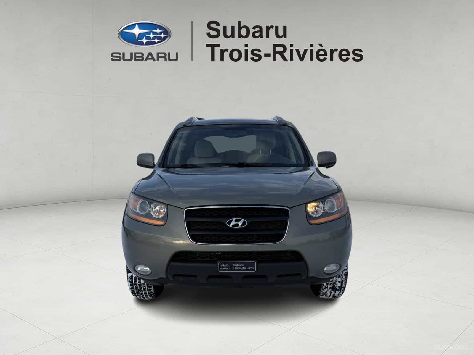 2008 Hyundai Santa Fe GL - Image 2