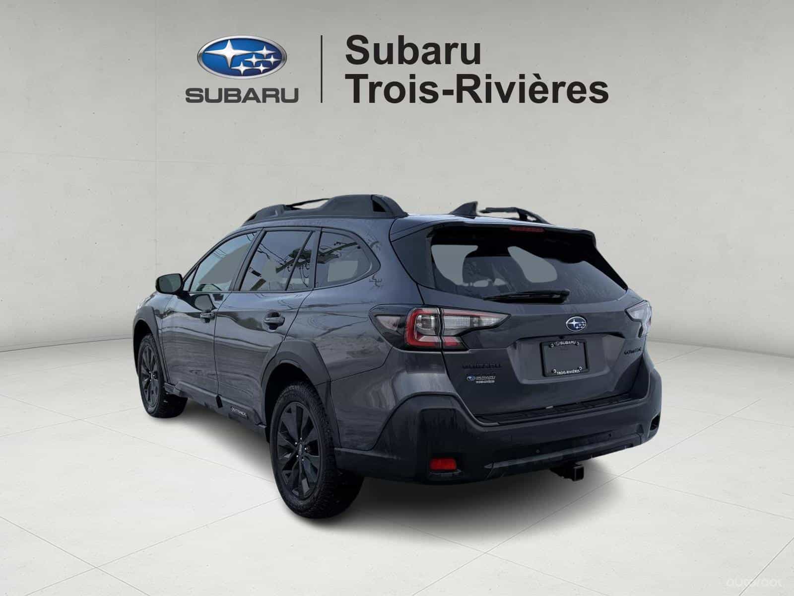 2024 Subaru Outback Onyx - Image 4