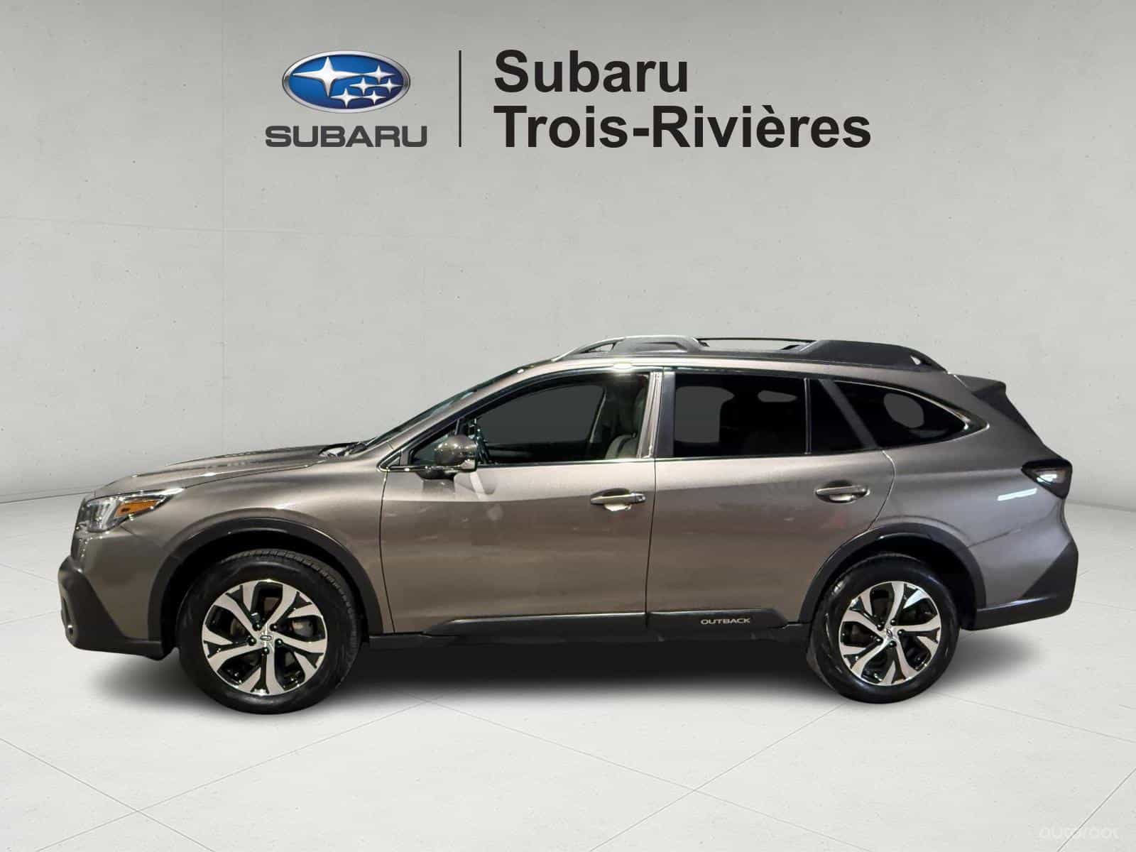 2022 Subaru Outback Limited - Image 3
