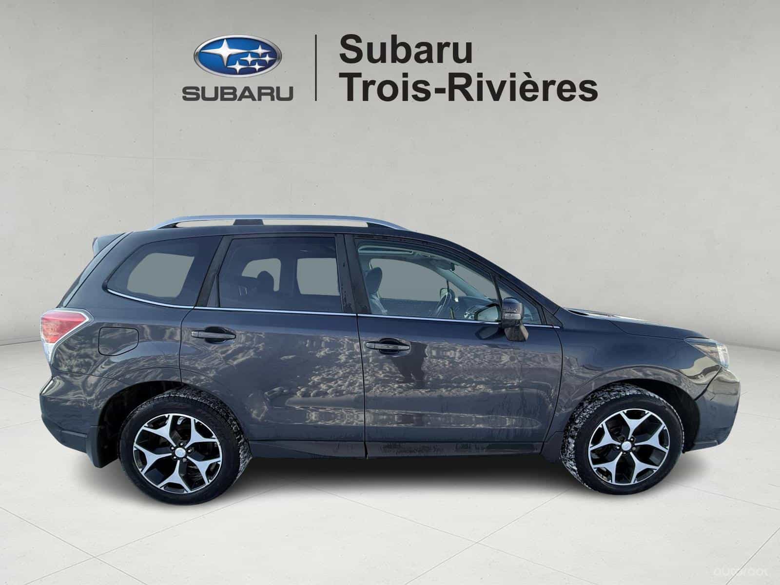 2017 Subaru Forester 2.0XT Limited - Image 6