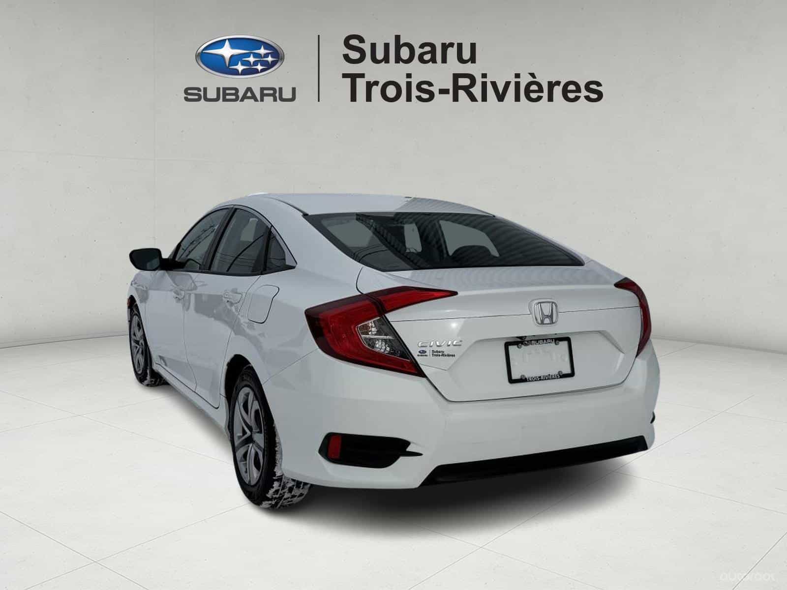 2016 Honda Civic LX - Image 4