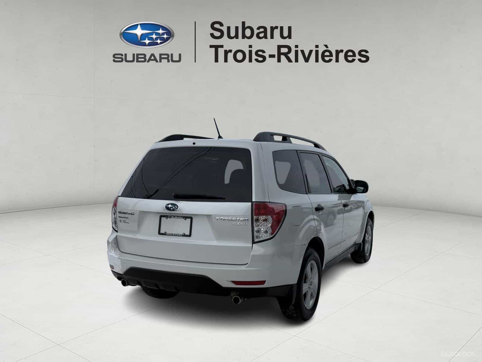 2011 Subaru Forester PZEV - Image 8