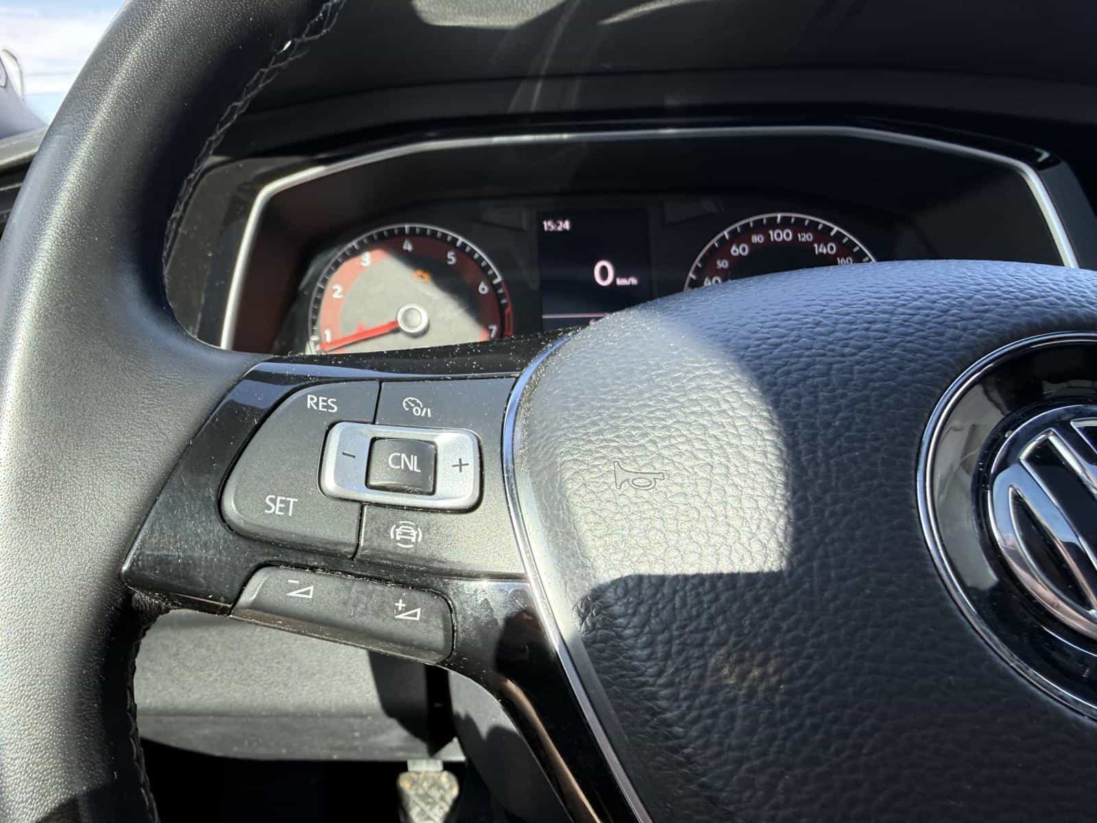 2019 Volkswagen Jetta Highline - Image 16