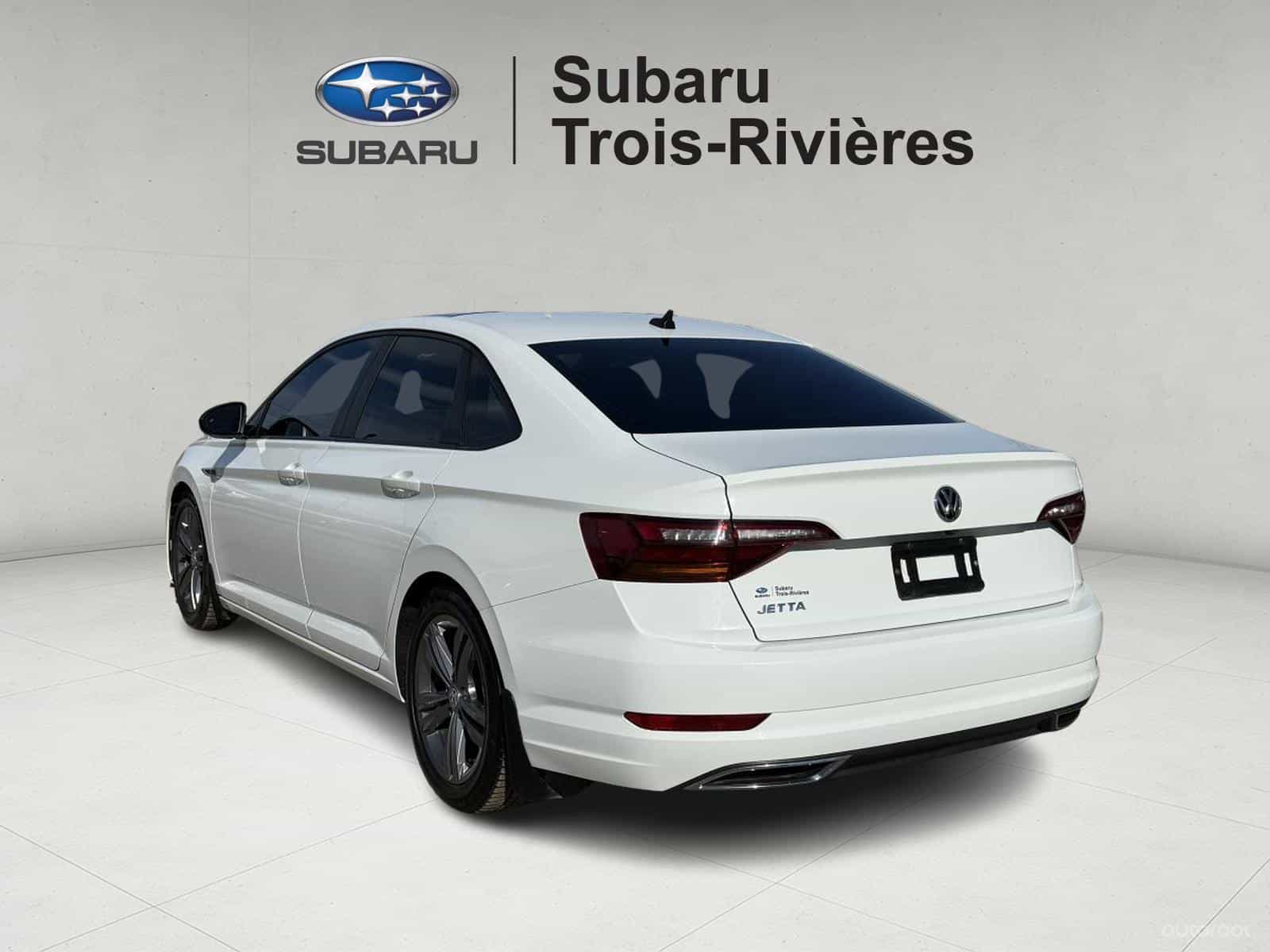 2019 Volkswagen Jetta Highline - Image 4